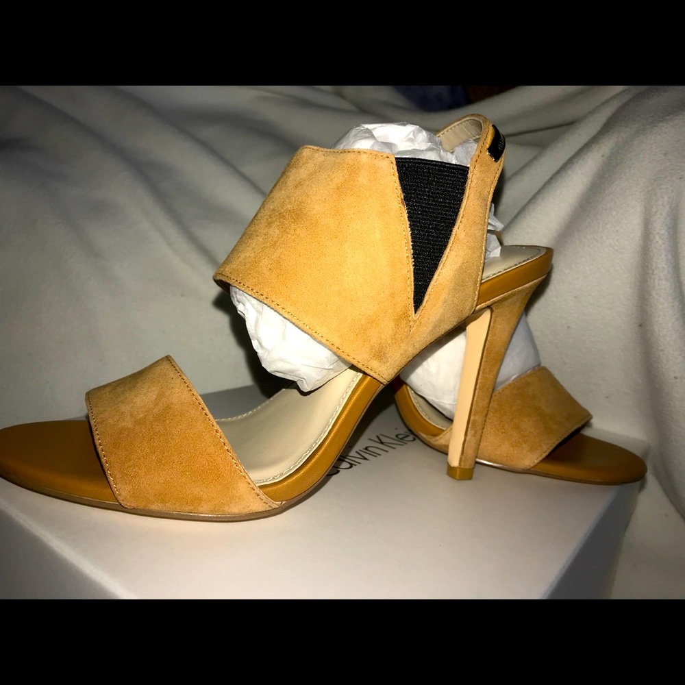 Calvin Kline Summer Sexy Suede Shoes 6.5